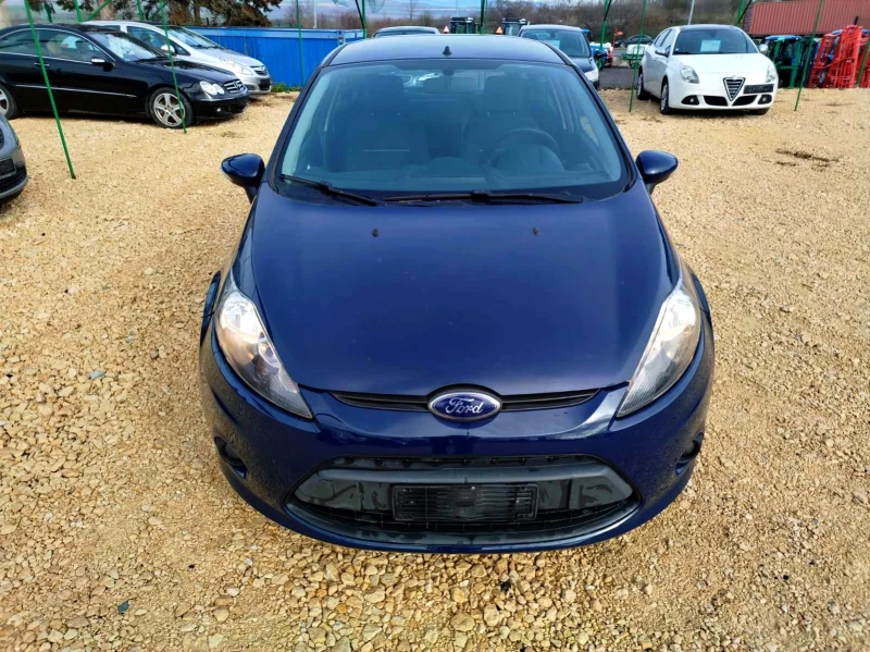 Ford Fiesta 1.4 Бензин* Автомат* ТОП, снимка 2 - Автомобили и джипове - 53063941
