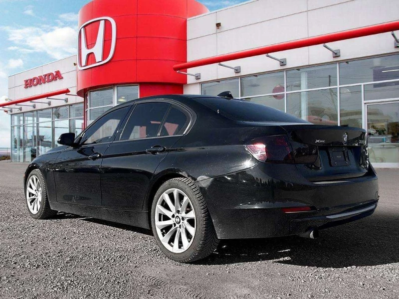 BMW 320 * xDrive * CARFAX * ЦЕНА ДО БГ, снимка 3 - Автомобили и джипове - 53246111