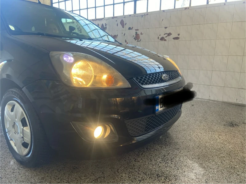 Ford Fiesta, снимка 6 - Автомобили и джипове - 53297654