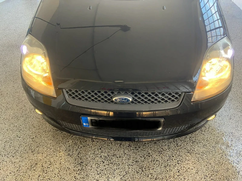 Ford Fiesta, снимка 5 - Автомобили и джипове - 53297654