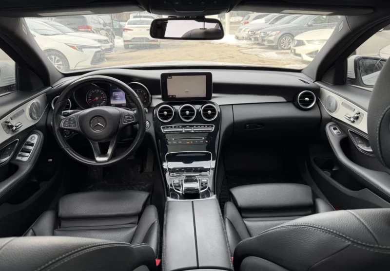Mercedes-Benz C 400 4Matic * Черен интериор * Carfax * Лизинг, снимка 14 - Автомобили и джипове - 53474839