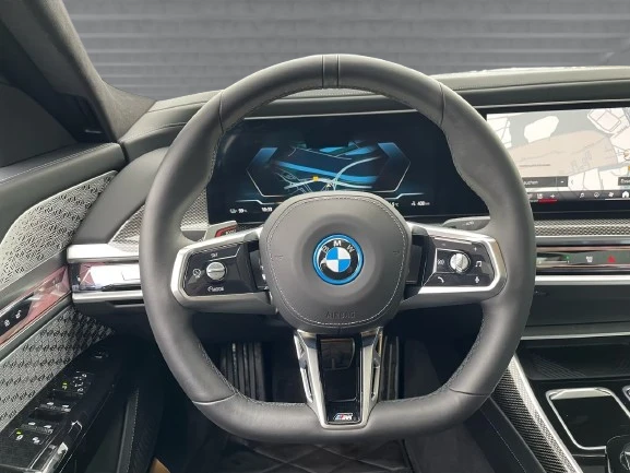 BMW i7 M60 xDrive = Shadow Line = Гаранция, снимка 7 - Автомобили и джипове - 54371925