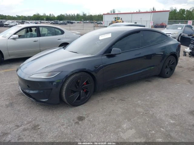 Tesla Model 3 PERFORMANCE ALL-WHEEL DRIVE