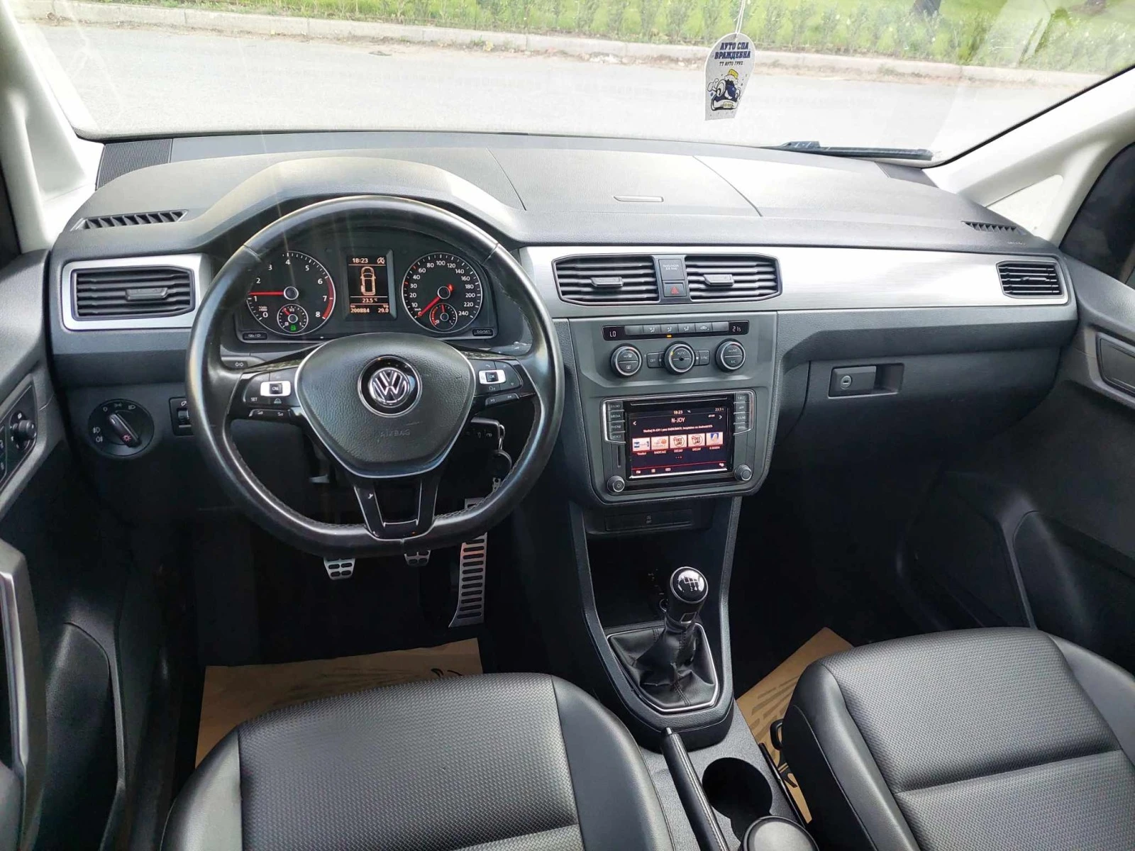 VW Caddy MAXI 1, 4i CNG 110ps - изображение 6