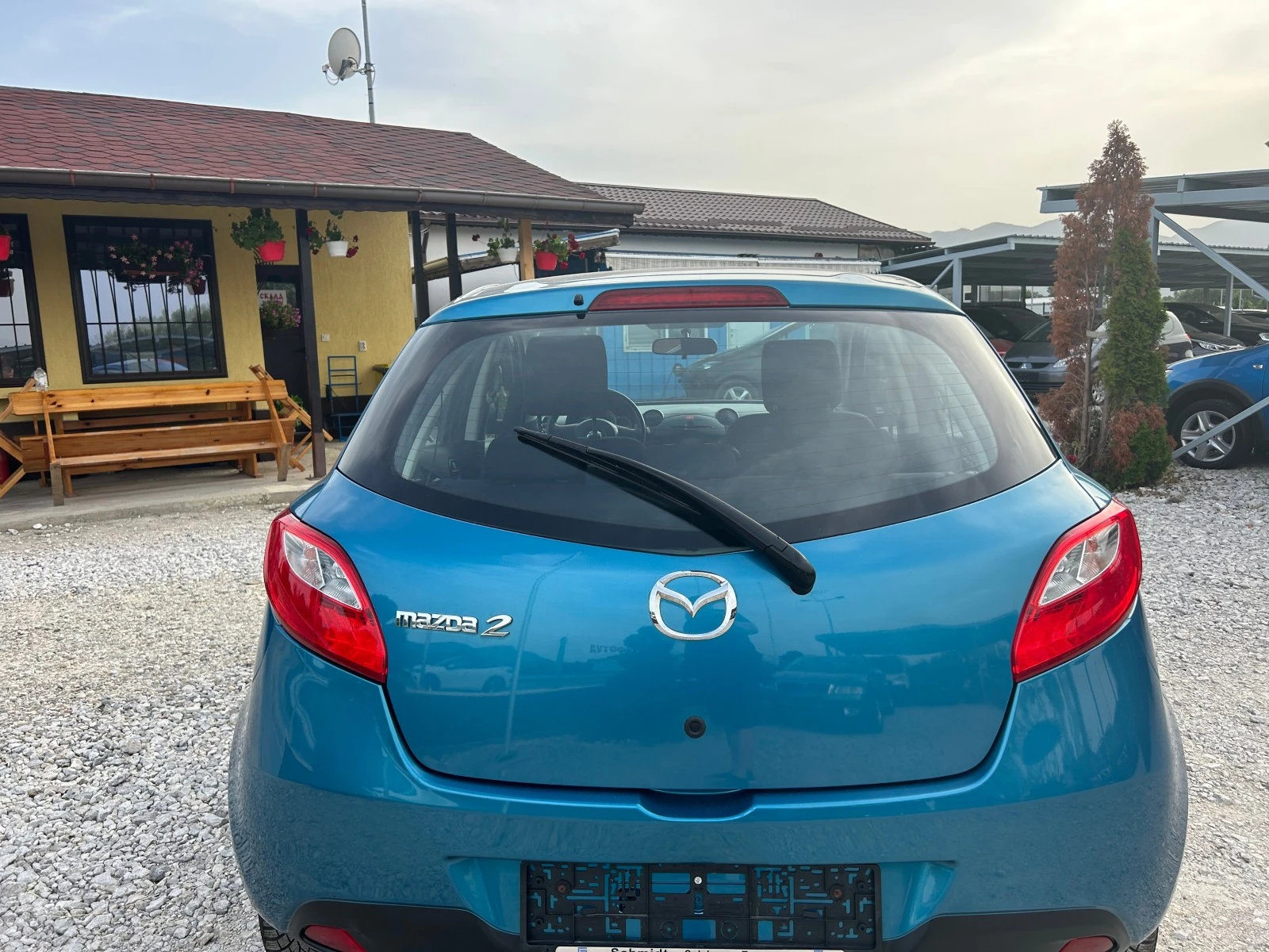 Mazda 2 1.3 i FECELIFT ЕВРО 5 !! РЕАЛНИ 109000 км - изображение 4