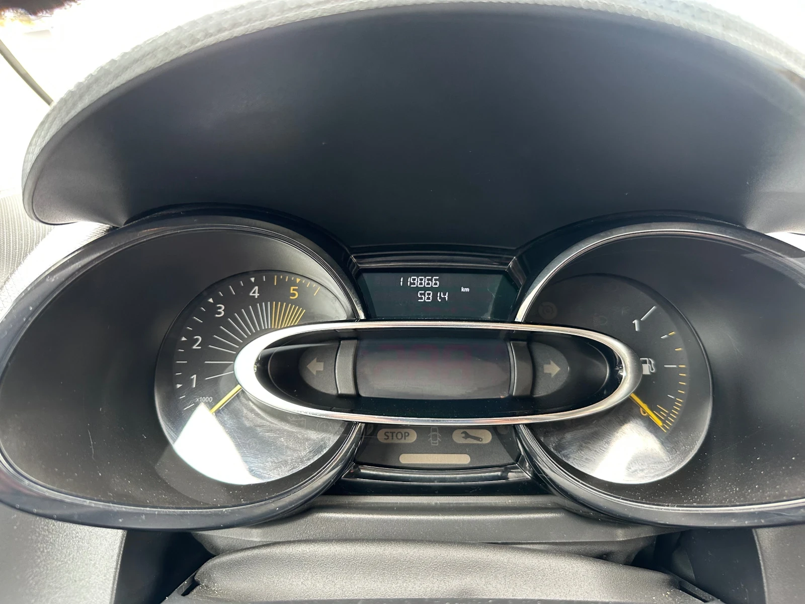 Renault Clio 1.5DCI | Mobile.bg � ����������� 14