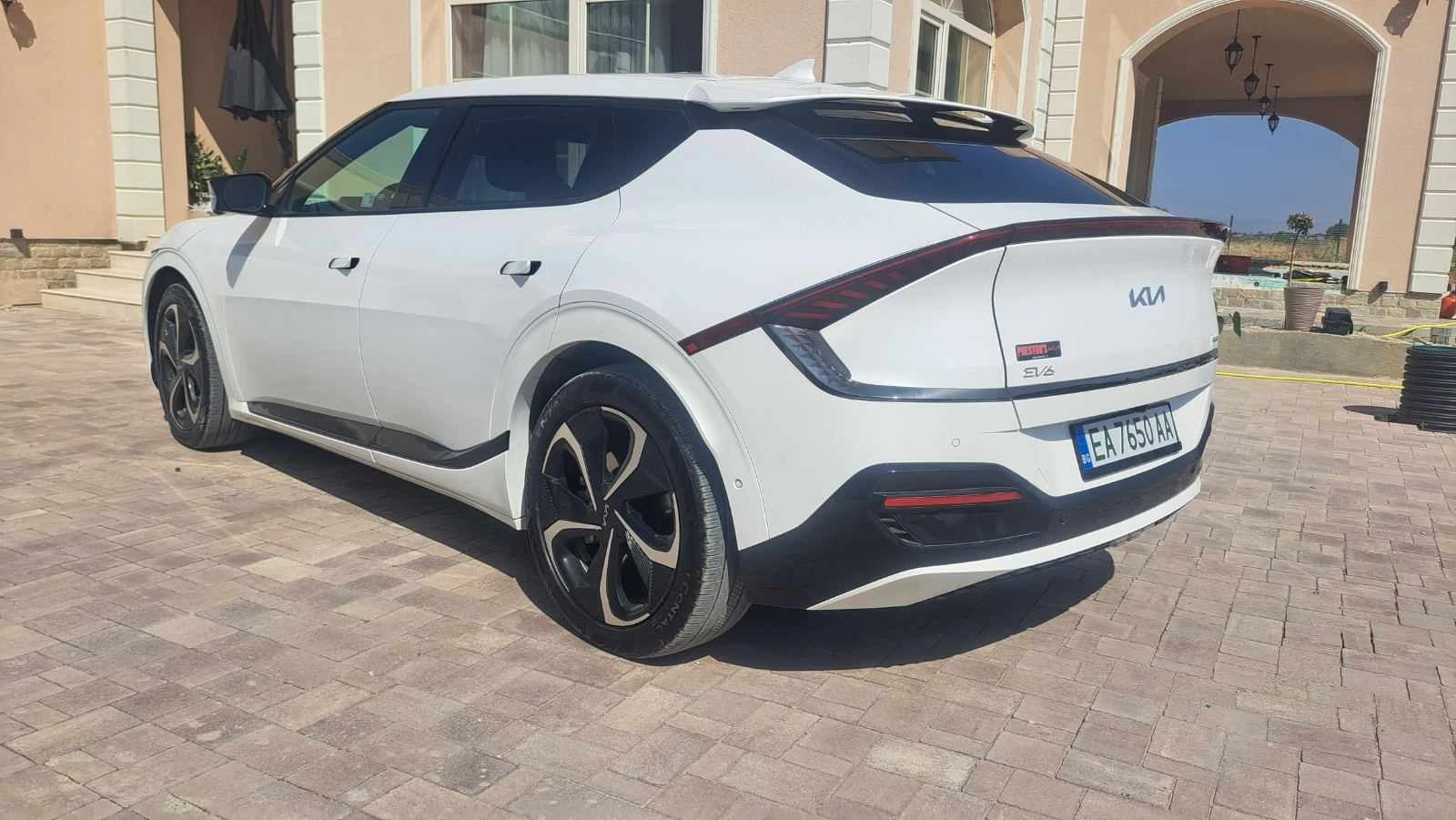 Kia EV6 GT-Line / Long Range 77.4 kWh (325 Hp) AWD 4x4* 36 - изображение 6