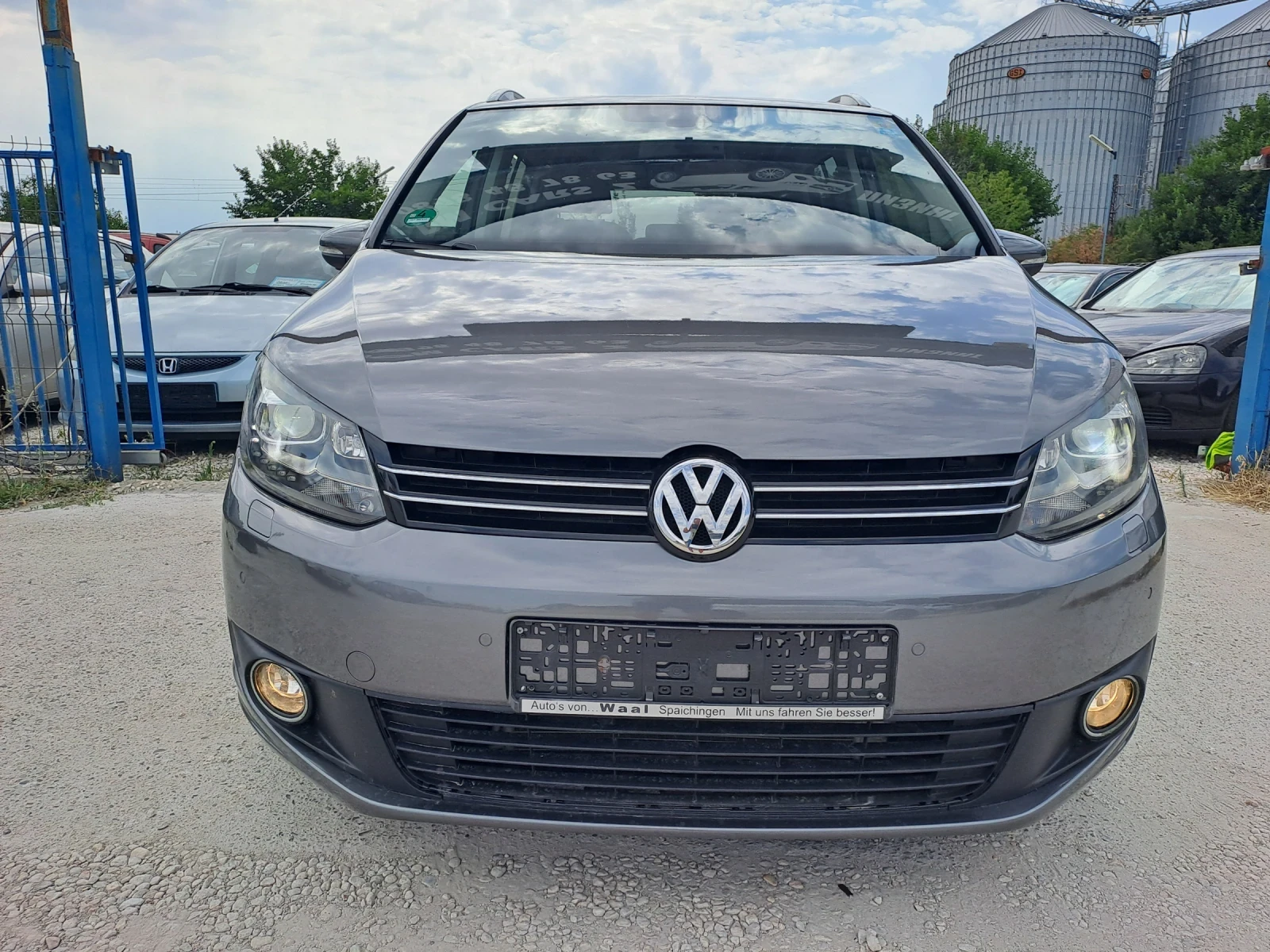 VW Touran 2, 0TDI, 170кс, DSG - изображение 2