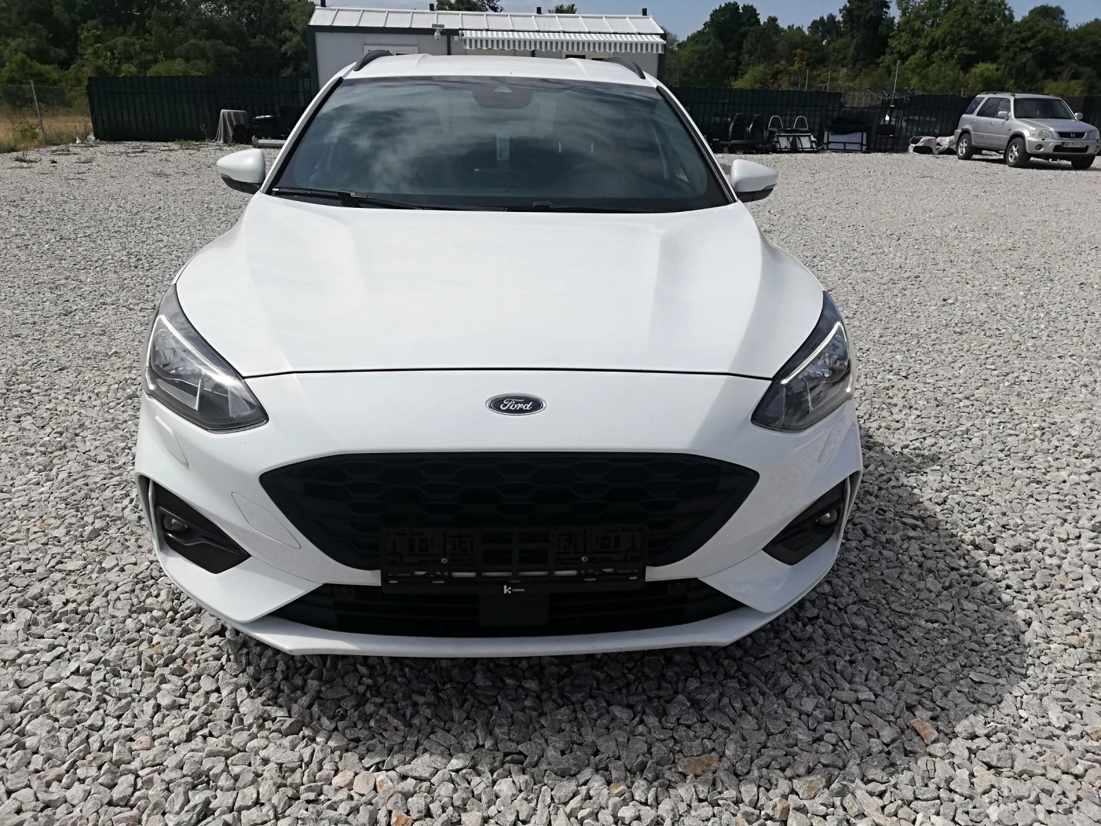 Ford Focus 2.0 AVT KLI NAVI ST LINE - изображение 2
