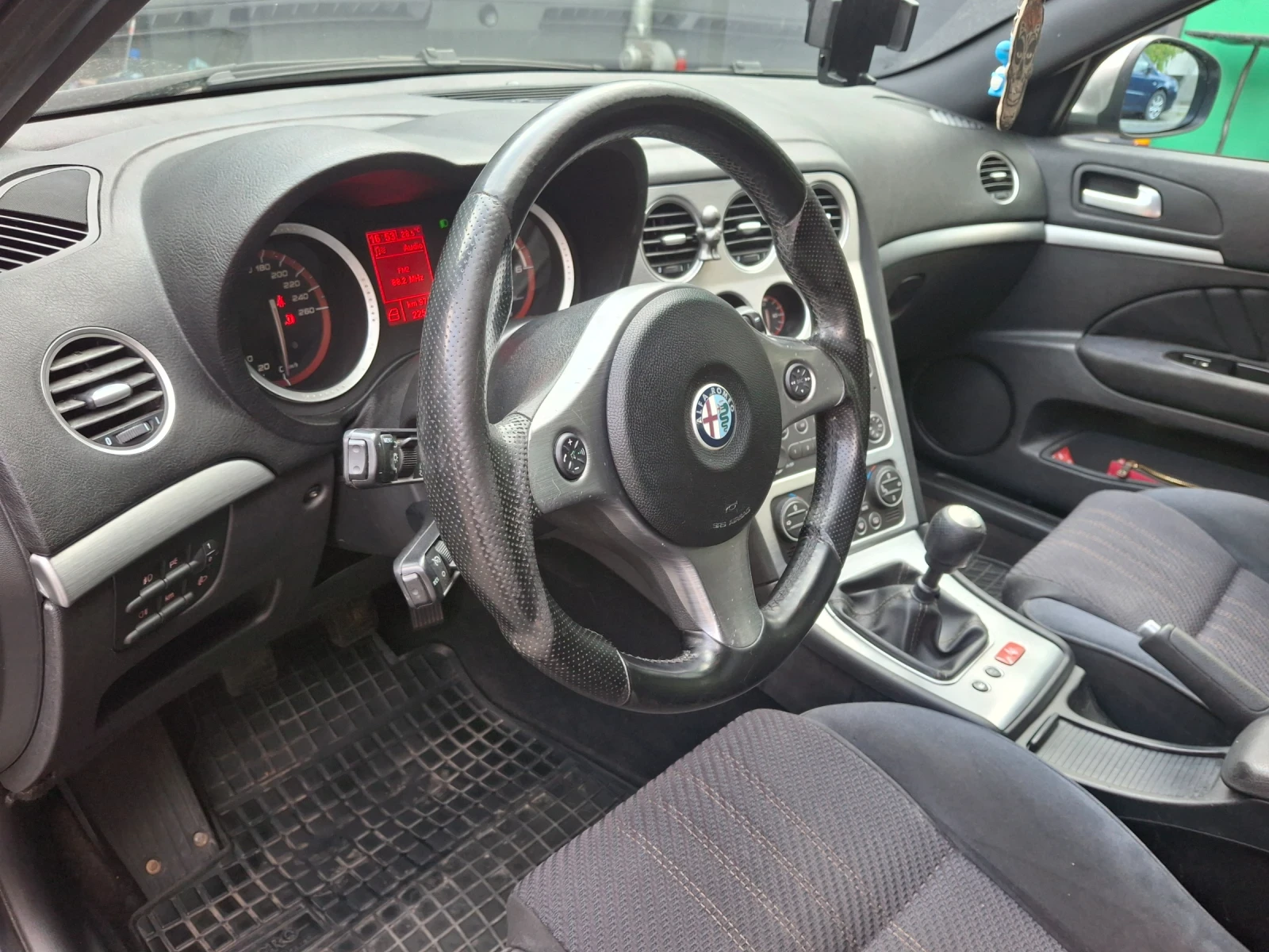 Alfa Romeo 159 sportwagon 2 GTDM | Mobile.bg — изображение 11