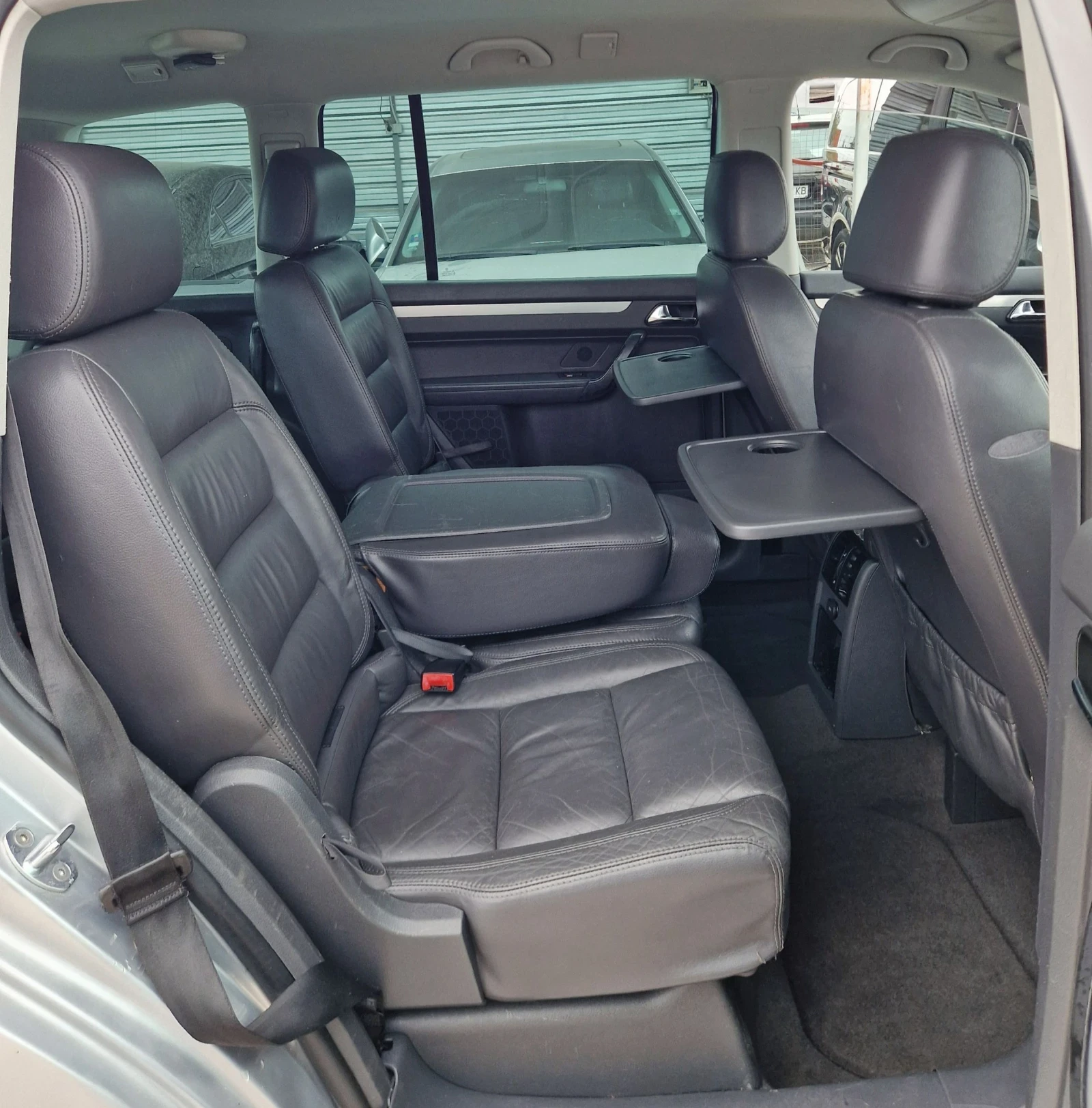 VW Touran  / 6+ 1 / 6 /  /   | Mobile.bg   15