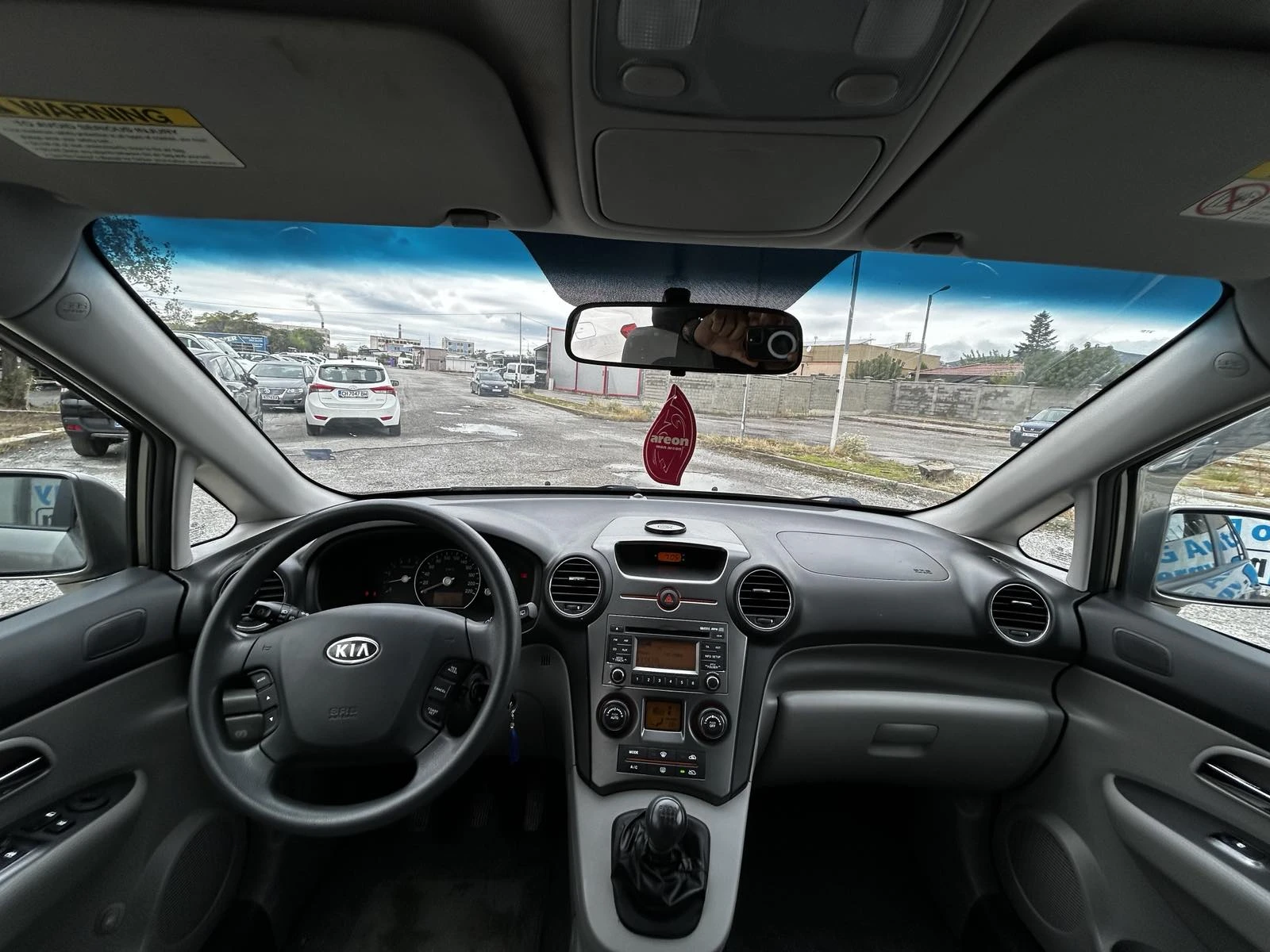 Kia Carens  - изображение 8