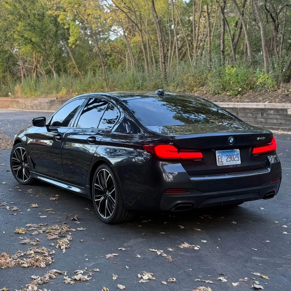 BMW 540  M Package* CARFAX * БЕЗ ПЪРВОНАЧАЛНА ВНОСКА - изображение 4