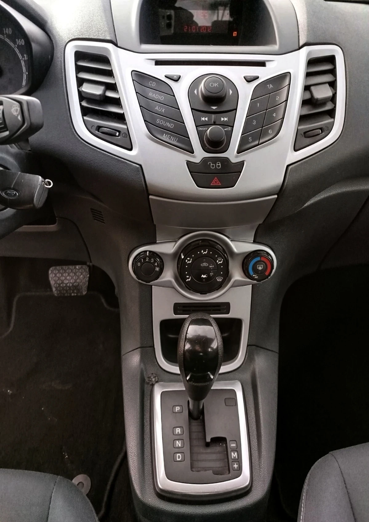 Ford Fiesta 1.4 ������* �������* ��� | Mobile.bg � ����������� 11