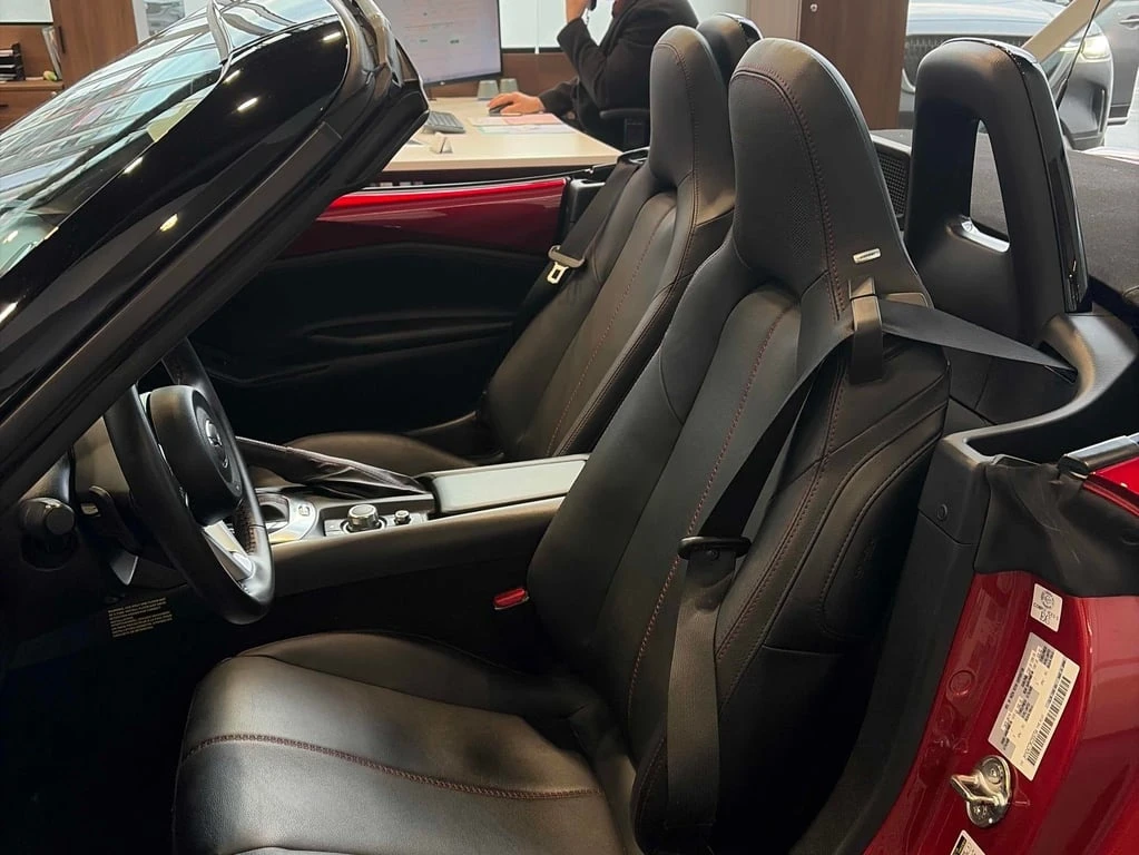 Mazda Mx-5 * GT * CARFAX * БЕЗ ПЪРВОНАЧАЛНА ВНОСКА - изображение 10