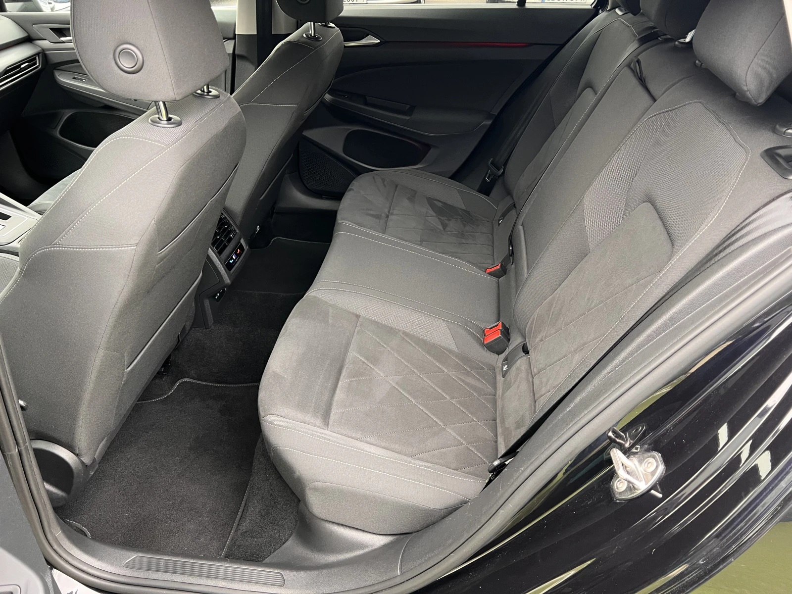 VW Golf STYLE/2.0TDI/150К.С./7АТ/ГАРАНЦИЯ - изображение 10