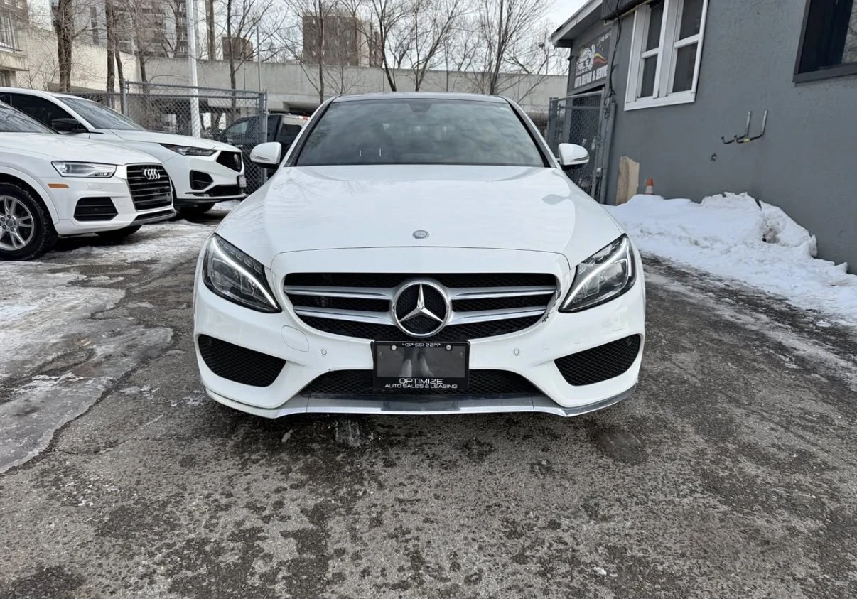 Mercedes-Benz C 400 4Matic * Черен интериор * Carfax * Лизинг - изображение 2