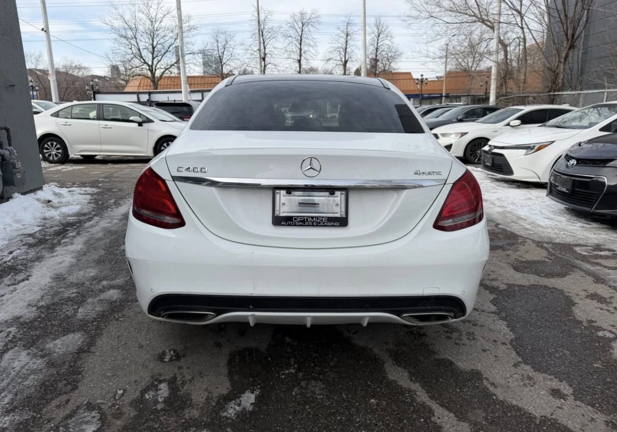 Mercedes-Benz C 400 4Matic * Черен интериор * Carfax * Лизинг - изображение 6