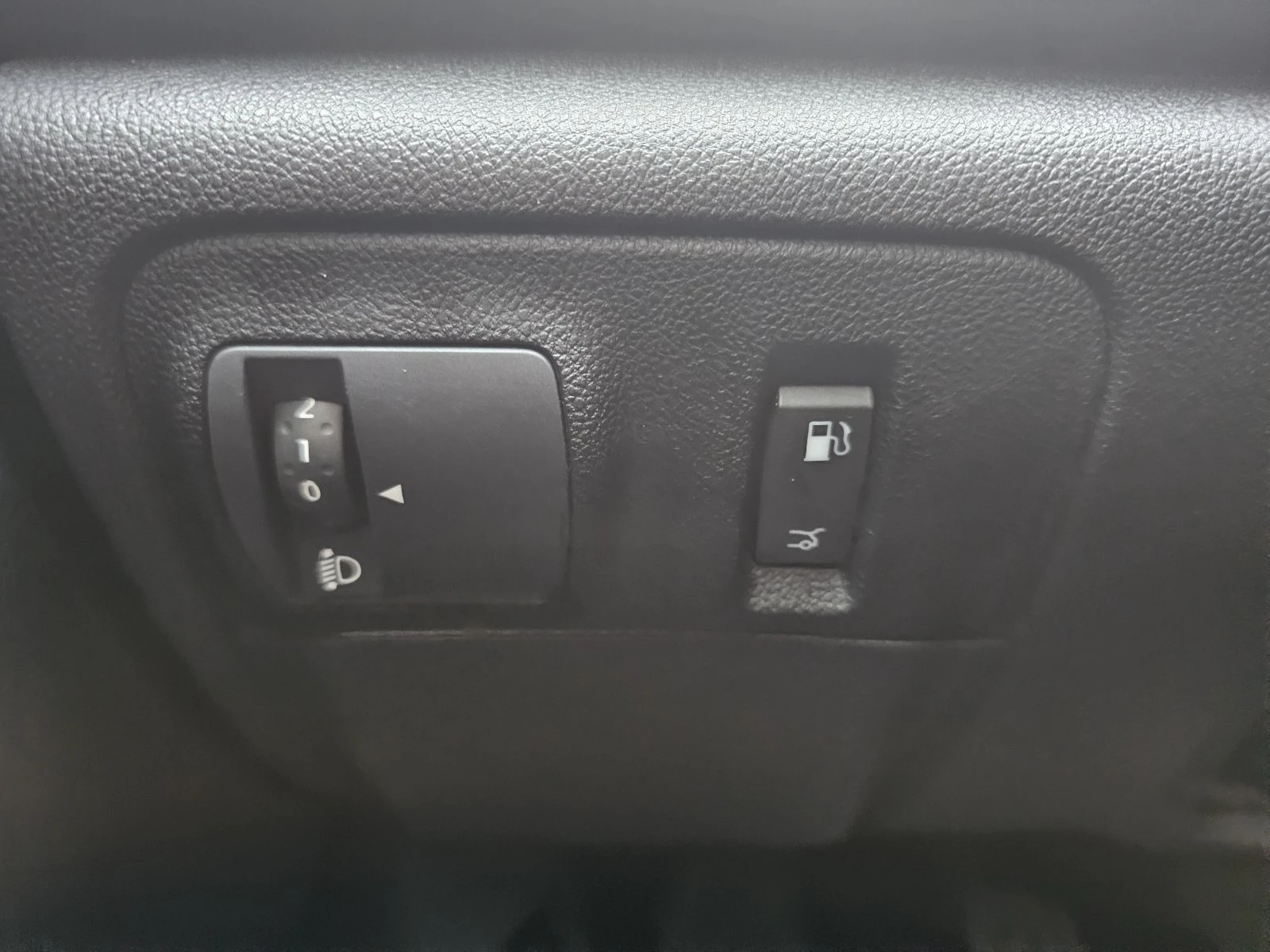 Renault Megane 1.3 TCe 115, снимка 10 - Автомобили и джипове - 53986428