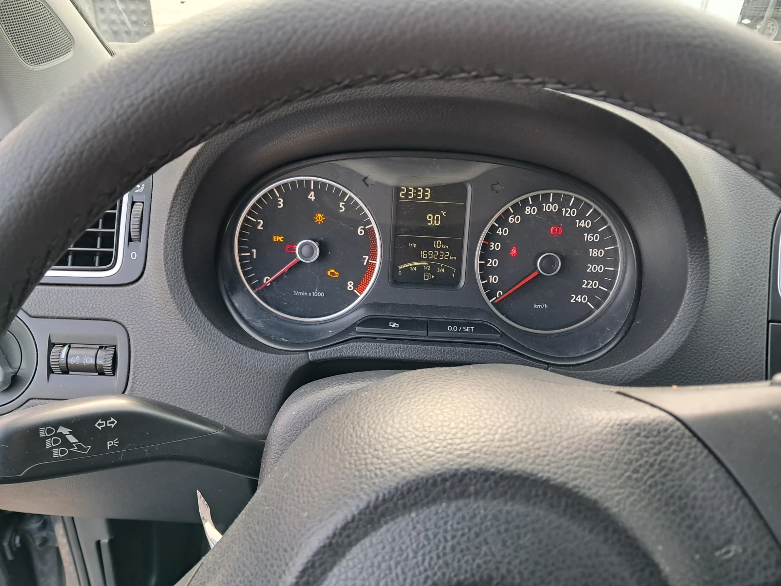 VW Polo 1.4 ������ 86 ��. | Mobile.bg � ����������� 10