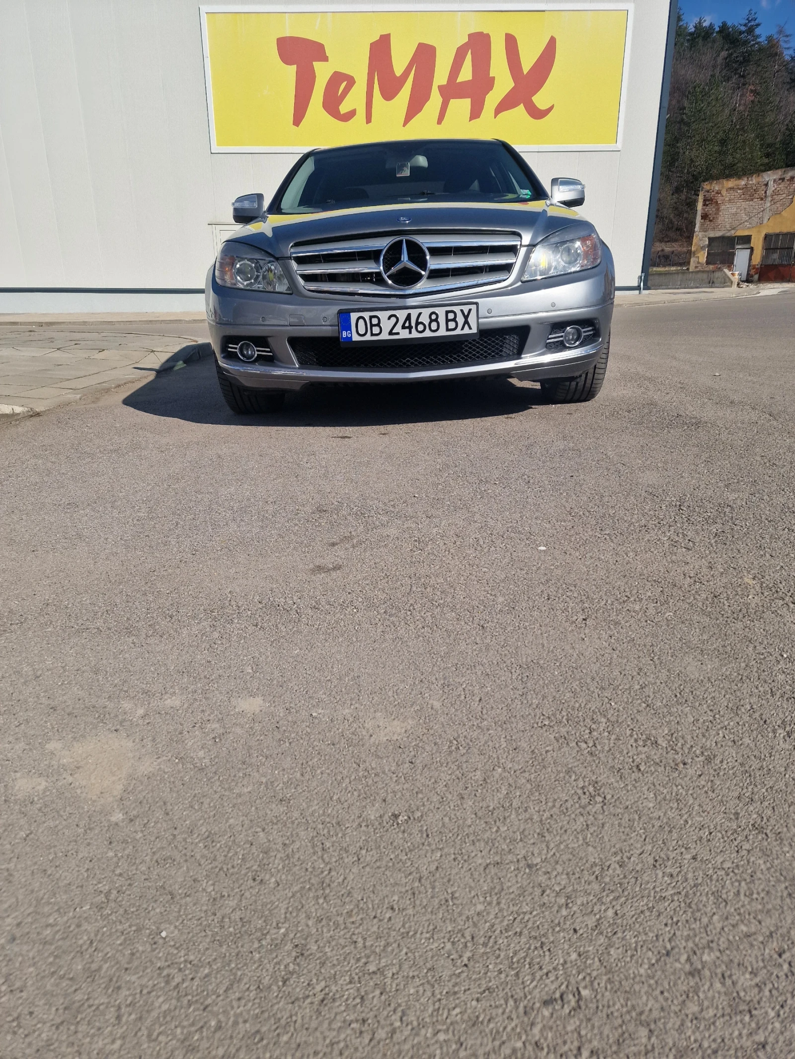 Mercedes-Benz C 320, снимка 2 - Автомобили и джипове - 54083427