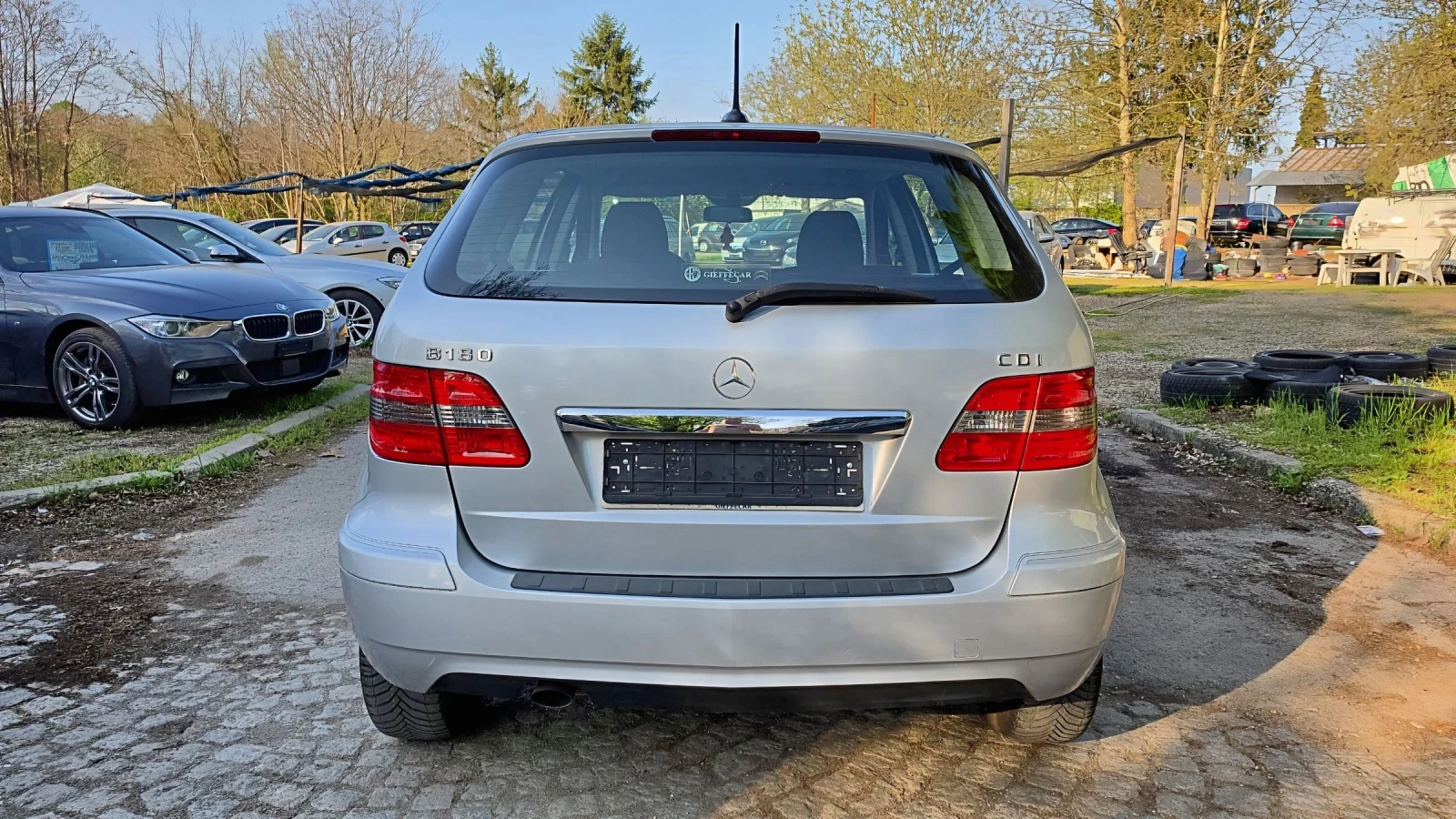 Mercedes-Benz B 180 CDi 109k.c., снимка 5 - Автомобили и джипове - 54229730