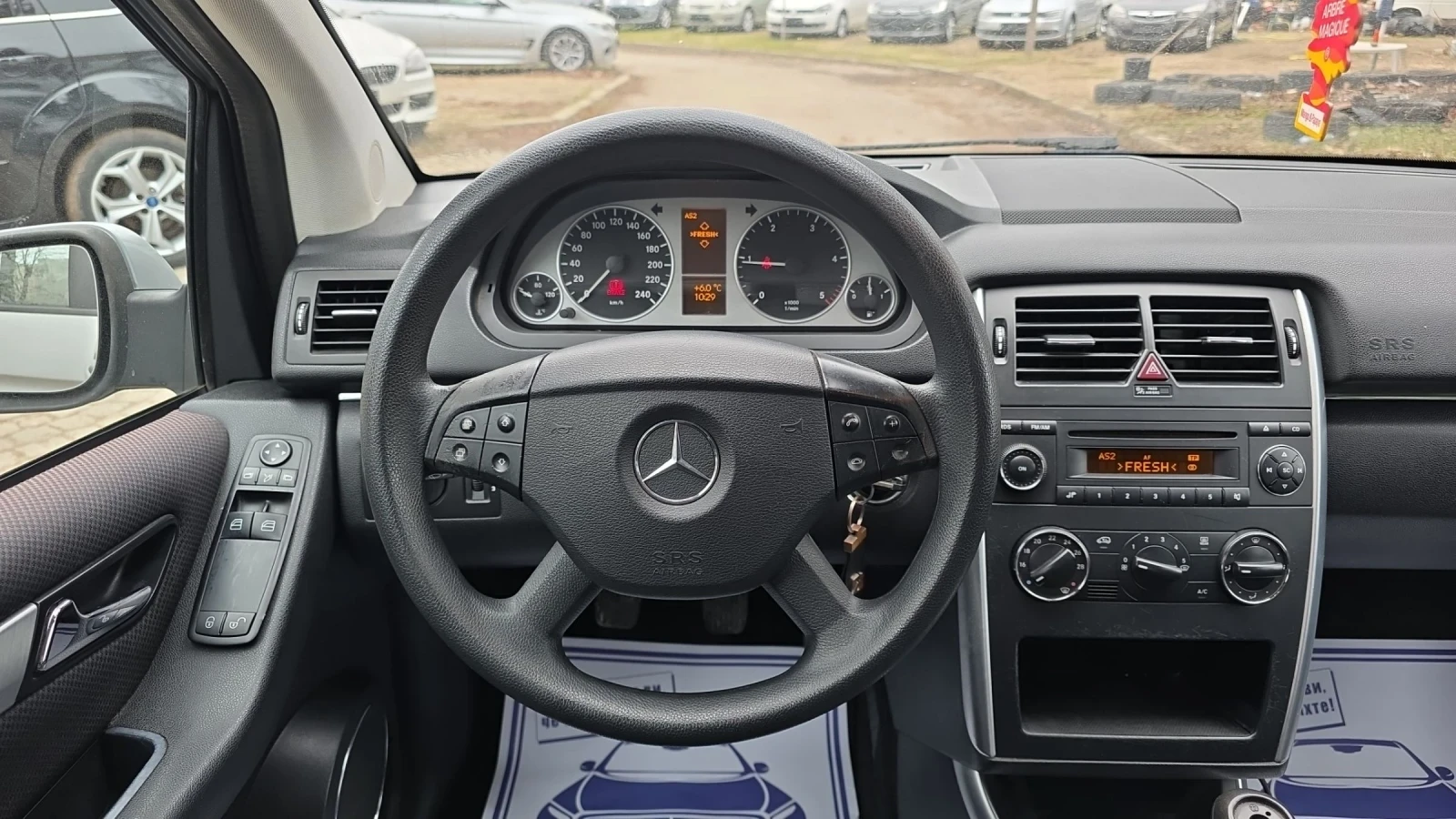 Mercedes-Benz B 180 CDi 109k.c., снимка 11 - Автомобили и джипове - 54229730