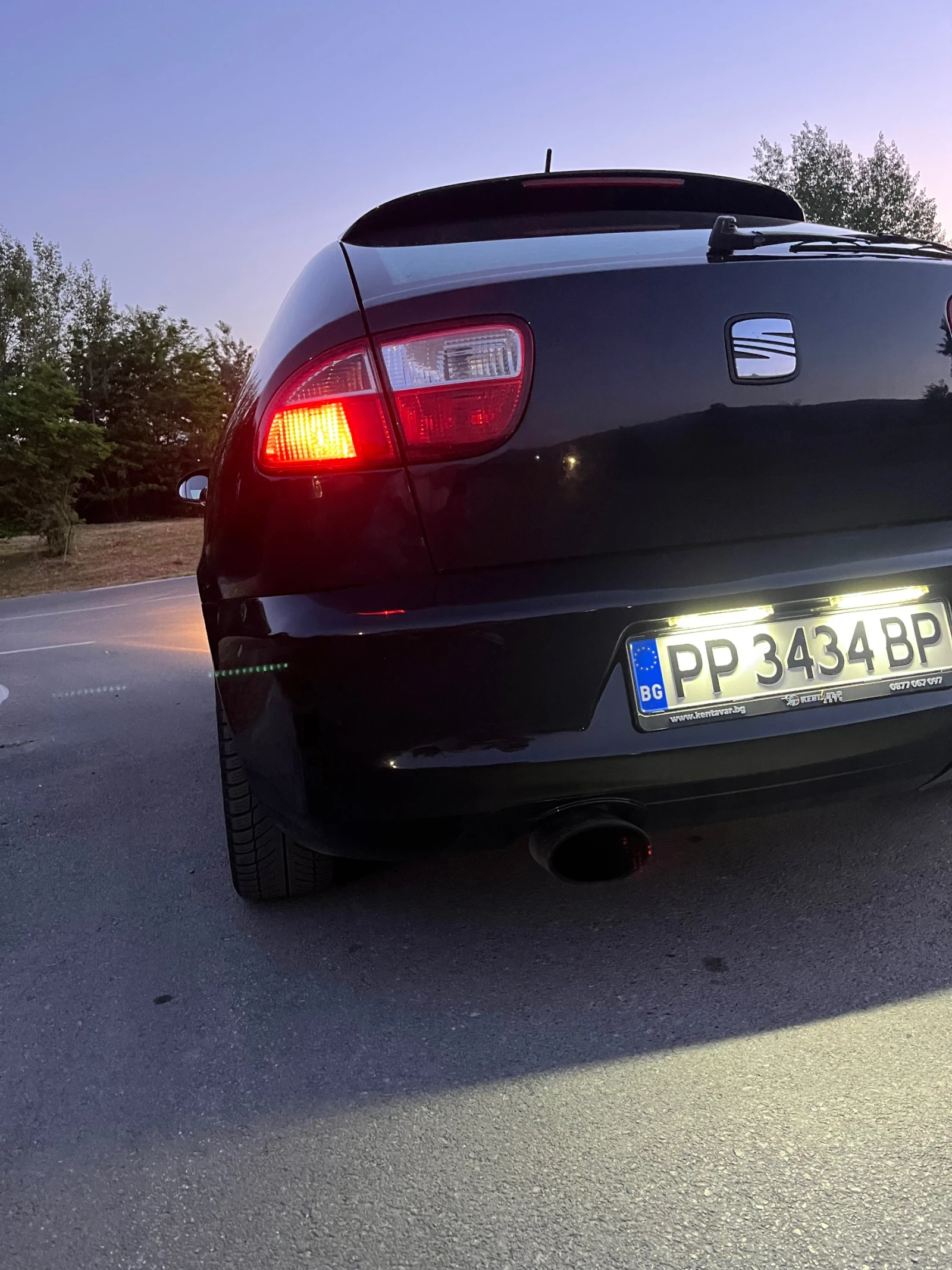 Seat Leon SEAT LEON 1.8t Cupra R BAM 225 , снимка 2 - Автомобили и джипове - 54253754