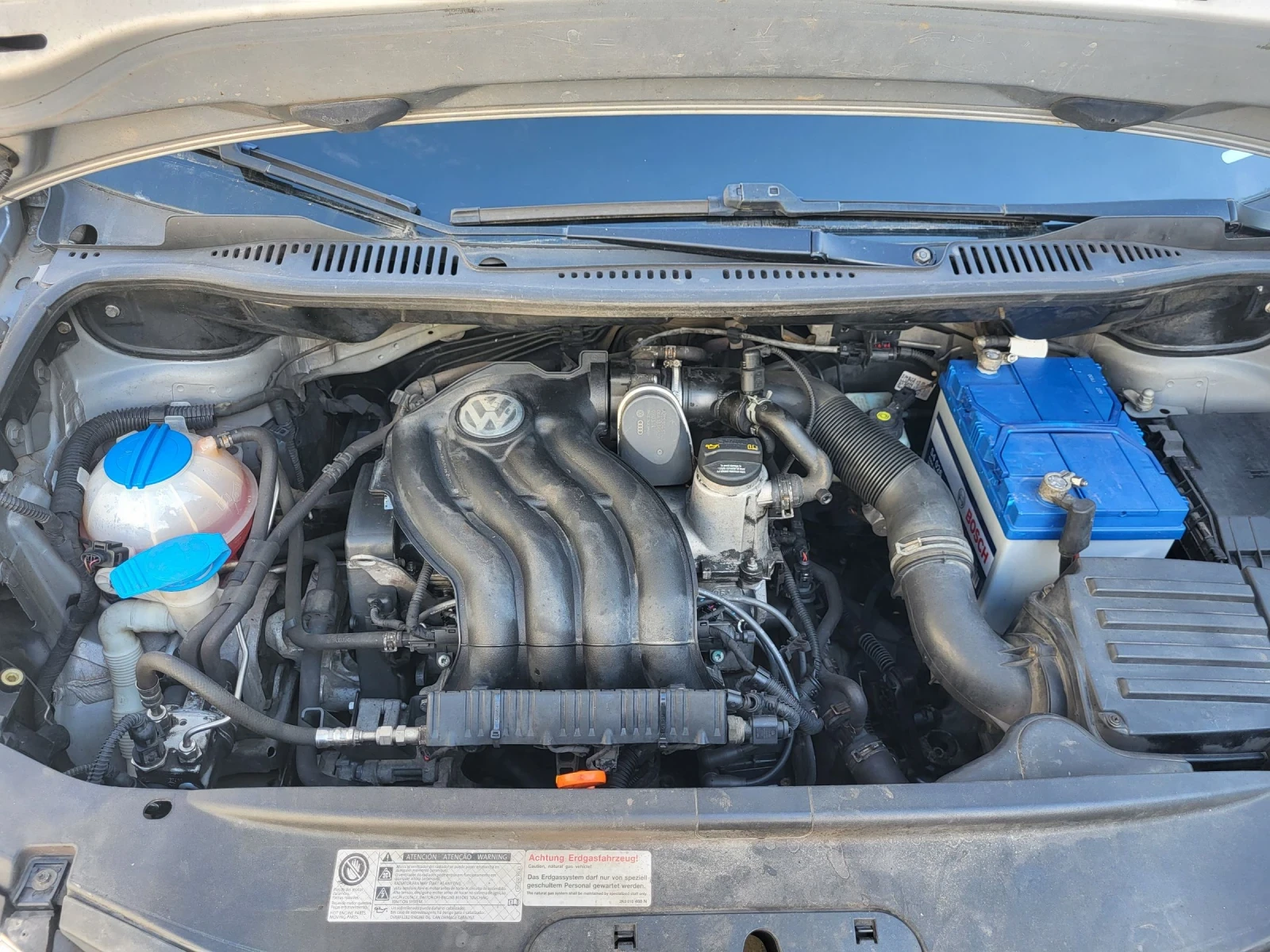 VW Caddy 2.0i /metan/maxi, снимка 8 - Автомобили и джипове - 54985549