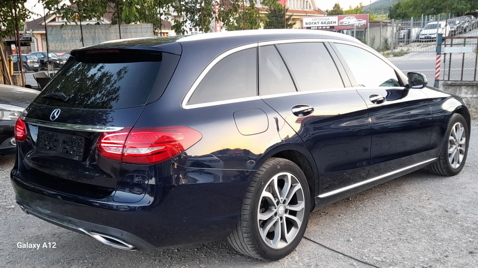 Mercedes-Benz C 350 Plug-in hybrid , снимка 3 - Автомобили и джипове - 55074330