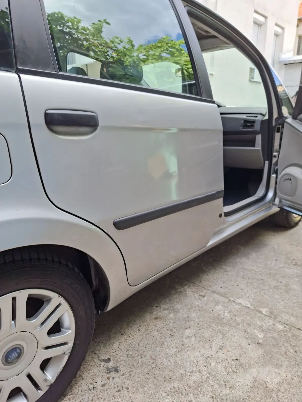Fiat Idea, снимка 8 - Автомобили и джипове - 55190664