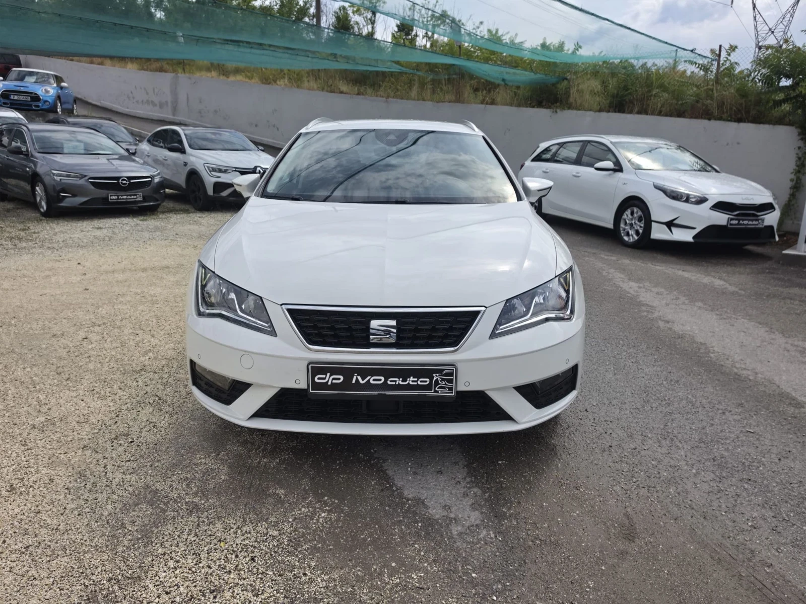 Seat Leon 1.5 МЕТАН/БЕНЗИН* КАМЕРА* ОТЛИЧЕН, снимка 8 - Автомобили и джипове - 55412494