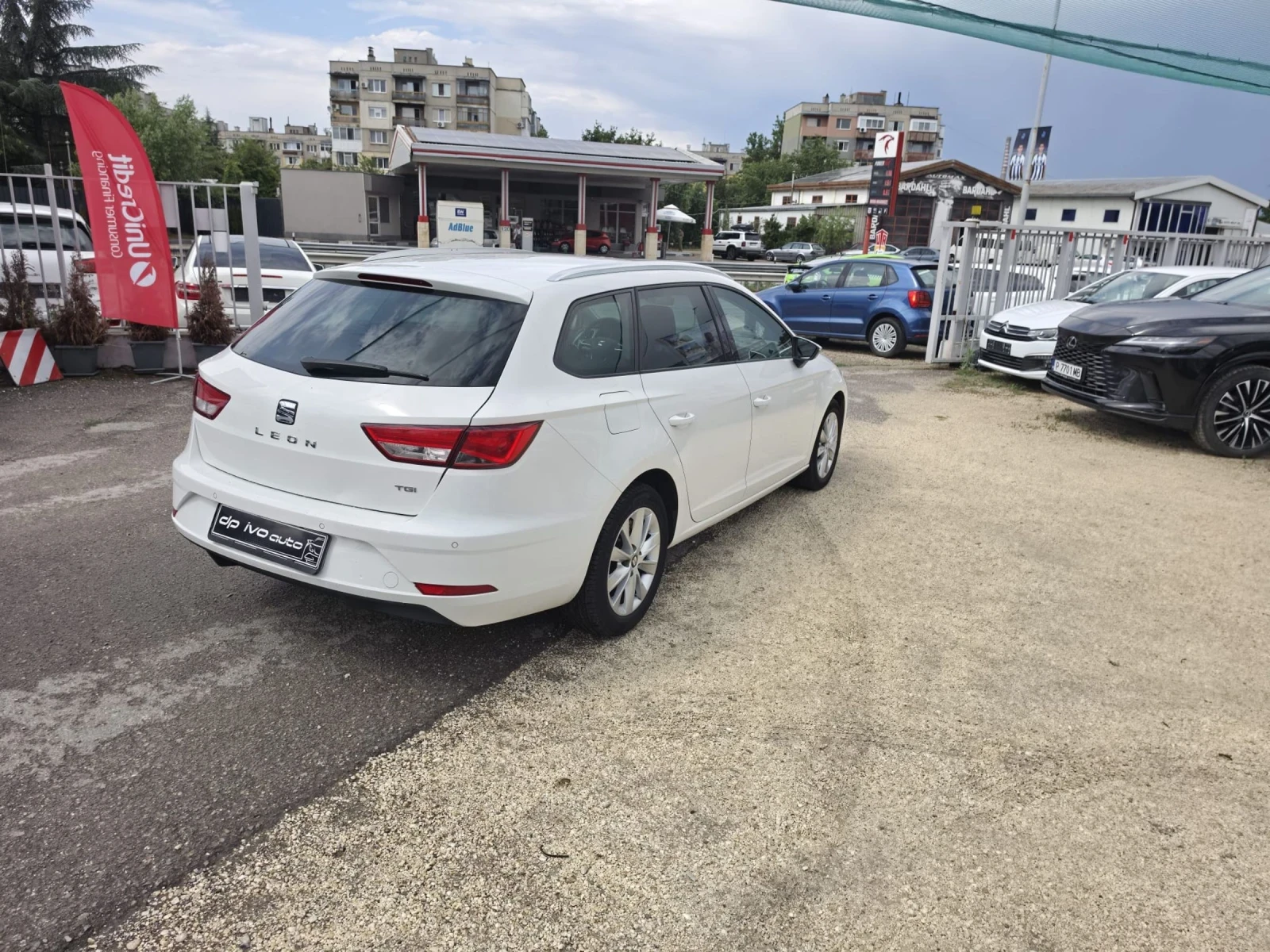Seat Leon 1.5 МЕТАН/БЕНЗИН* КАМЕРА* ОТЛИЧЕН, снимка 5 - Автомобили и джипове - 55412494