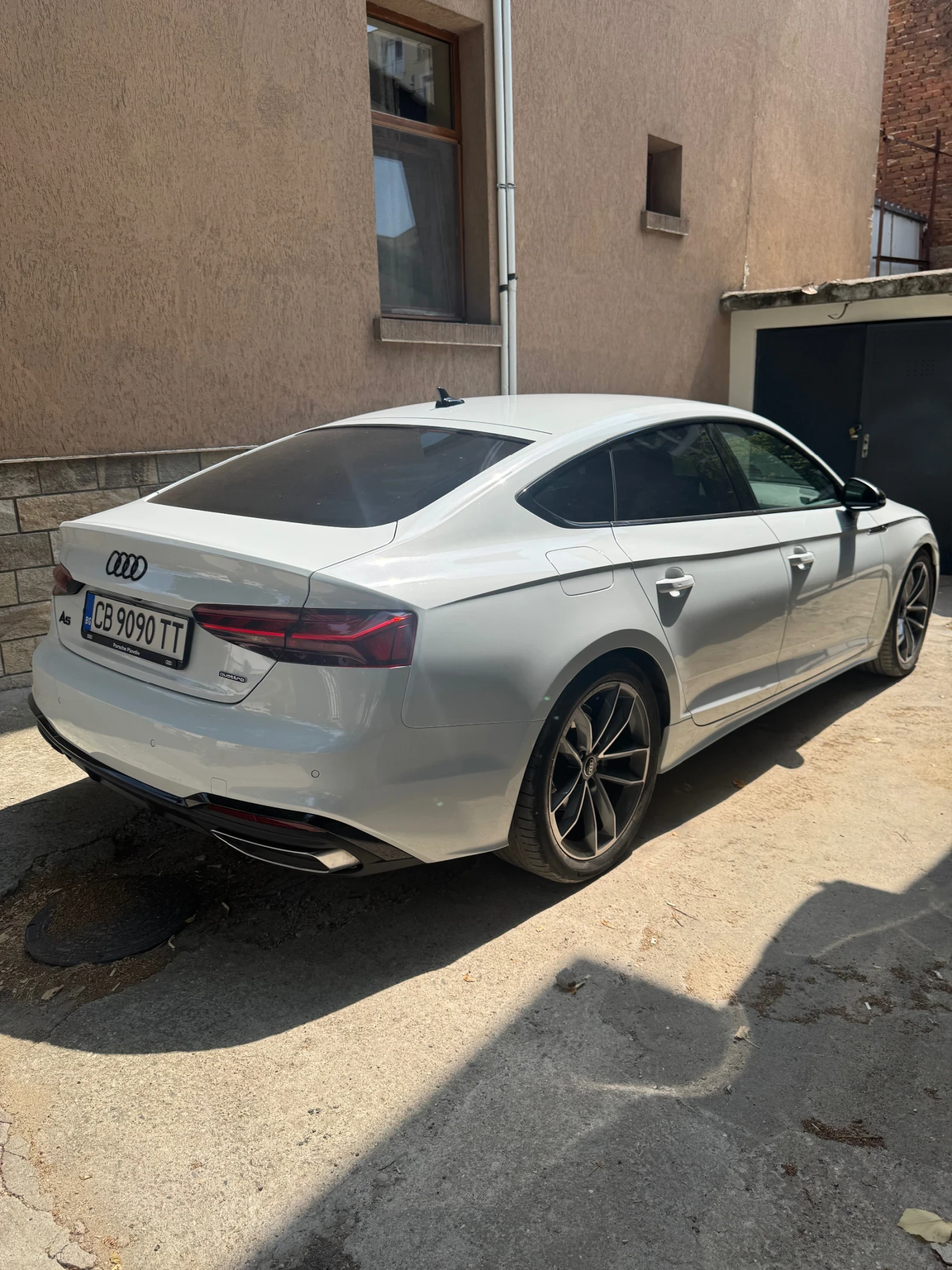 Audi A5 40 TDI  S-line Quattro , снимка 3 - Автомобили и джипове - 55660108