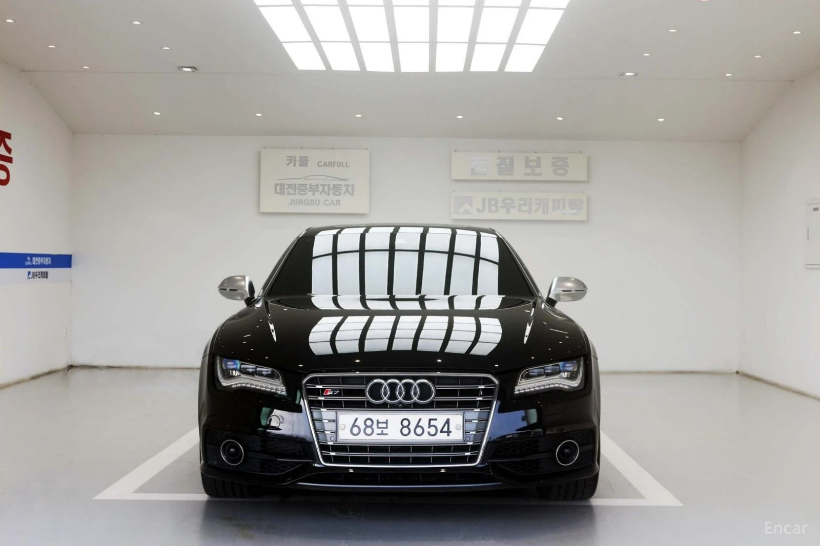 Audi S7 4.0 TFSI QUATTRO* HUD* КОЖА* ПАНО* АВТОКРЕДИТ, снимка 2 - Автомобили и джипове - 55662941