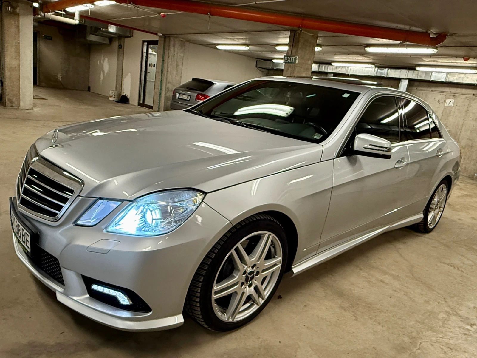 Mercedes-Benz E 350 AMG sport package  | CarPlay | 163000км, снимка 15 - Автомобили и джипове - 55802514