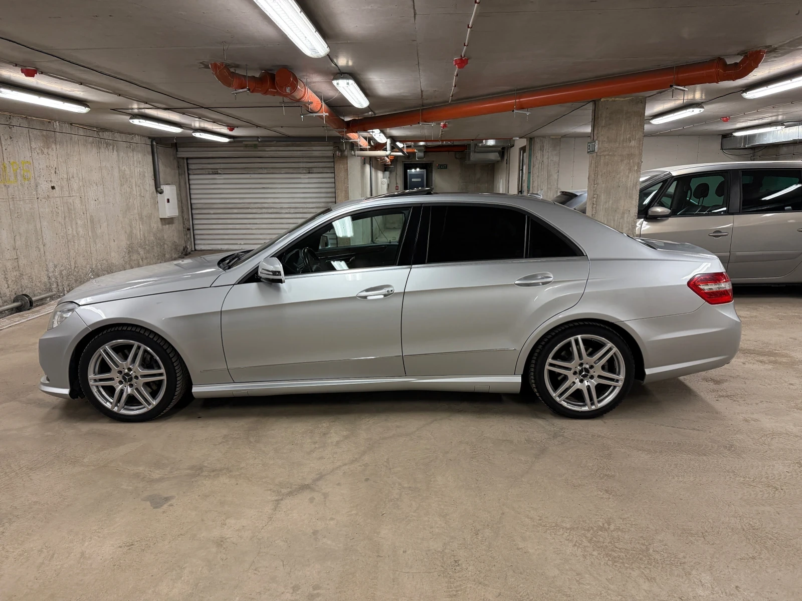 Mercedes-Benz E 350 AMG sport package  | CarPlay | 163000км, снимка 6 - Автомобили и джипове - 55802514