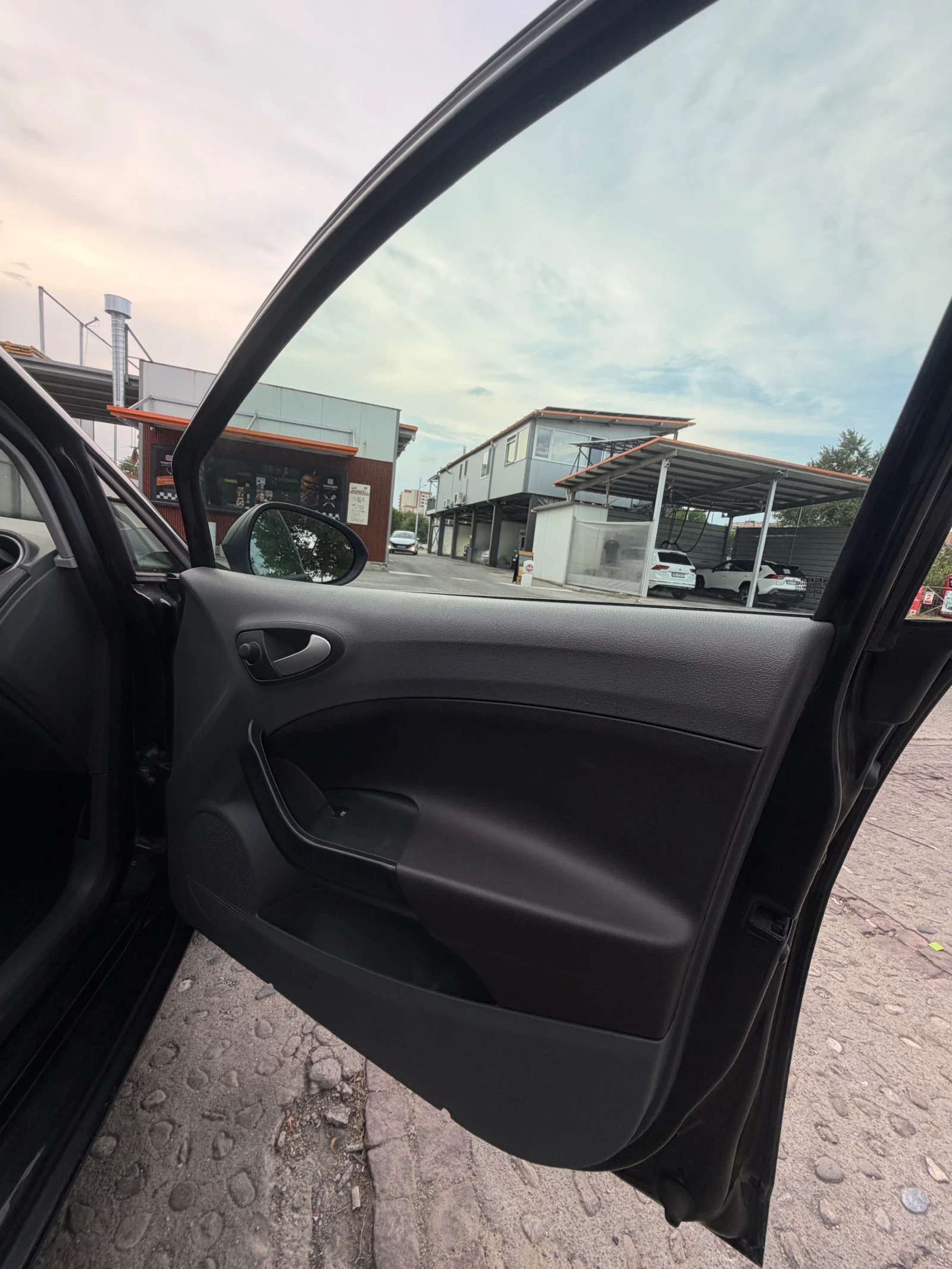 Seat Ibiza 1.6 TDI | Mobile.bg � ����������� 10