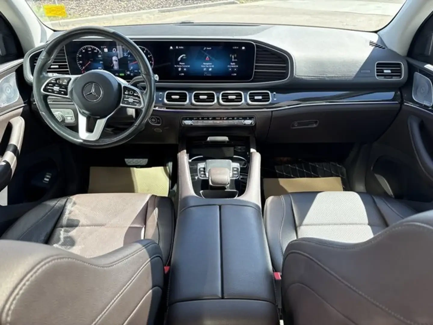 Mercedes-Benz GLE 450 AMG PKG/BURMESTER/PANO/, снимка 13 - Автомобили и джипове - 56253376
