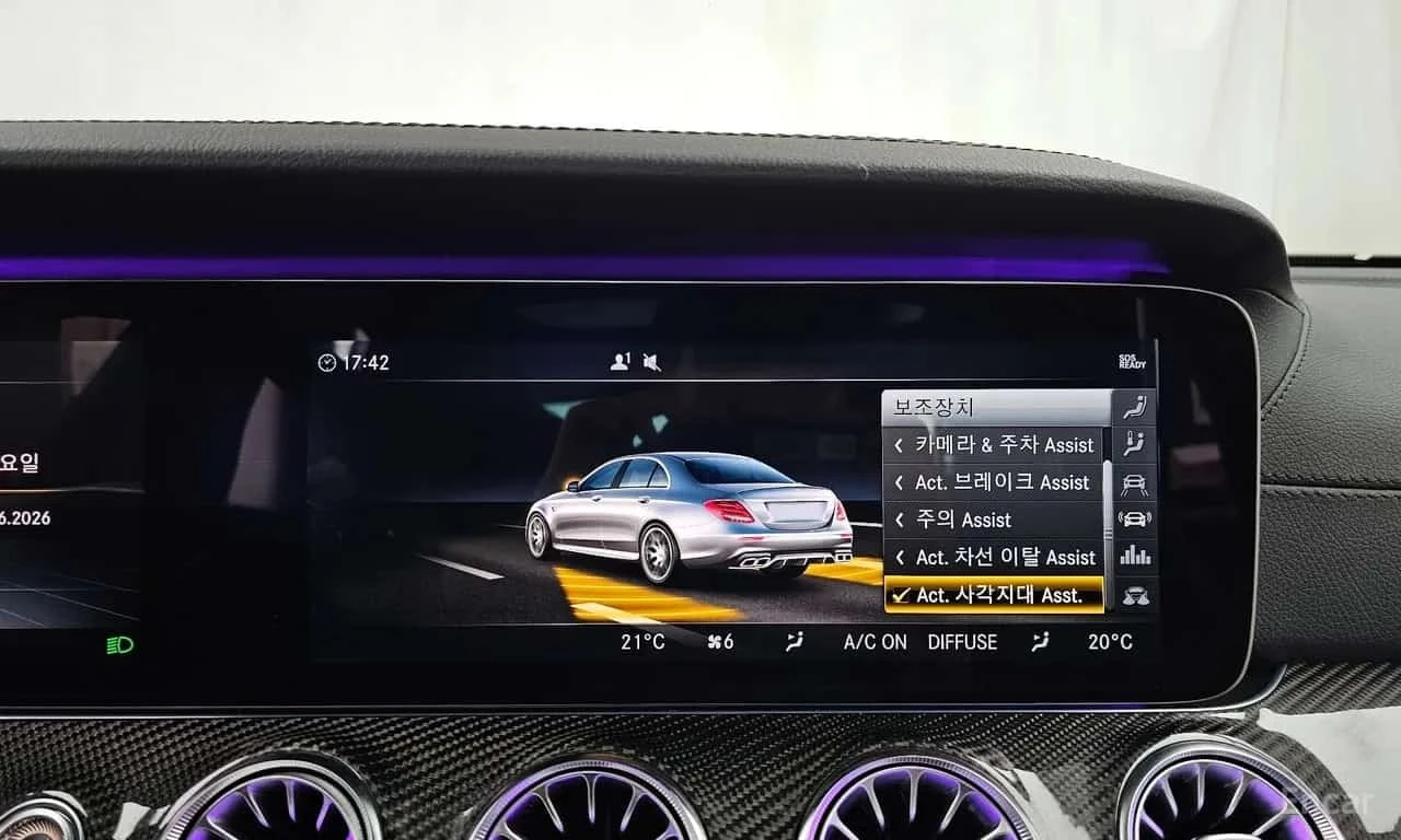 Mercedes-Benz E 63 AMG * 4MATIC+ * ��������� ���� �� �������� | Mobile.bg � ����������� 16