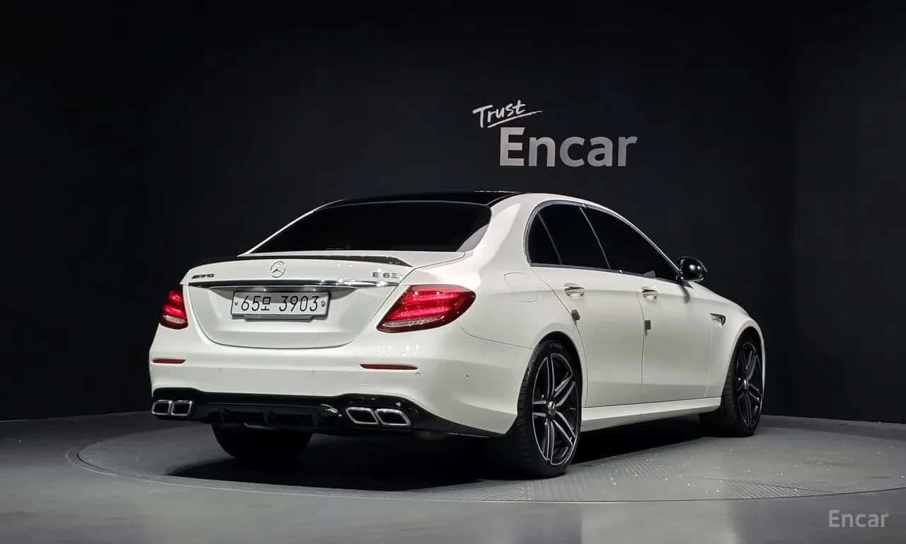 Mercedes-Benz E 63 AMG * 4MATIC+ * ��������� ���� �� �������� | Mobile.bg � ����������� 3