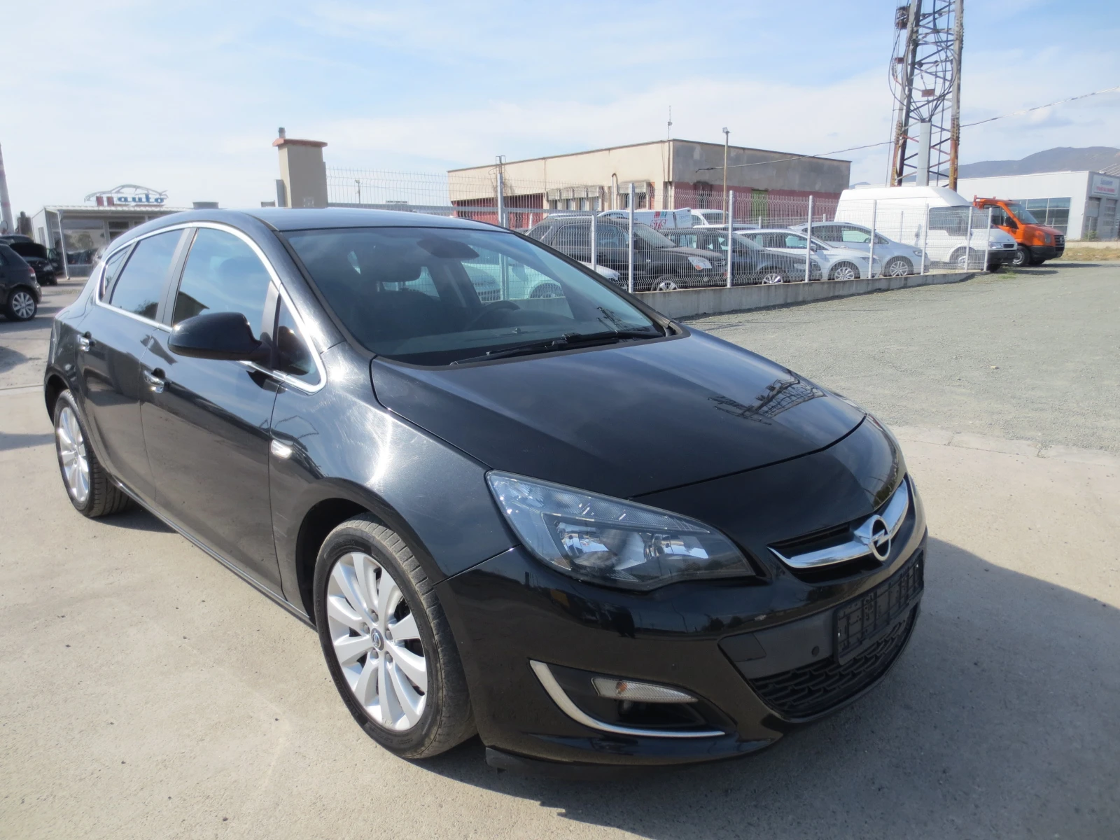 Opel Astra 1.7 CDTI , снимка 3 - Автомобили и джипове - 56431320