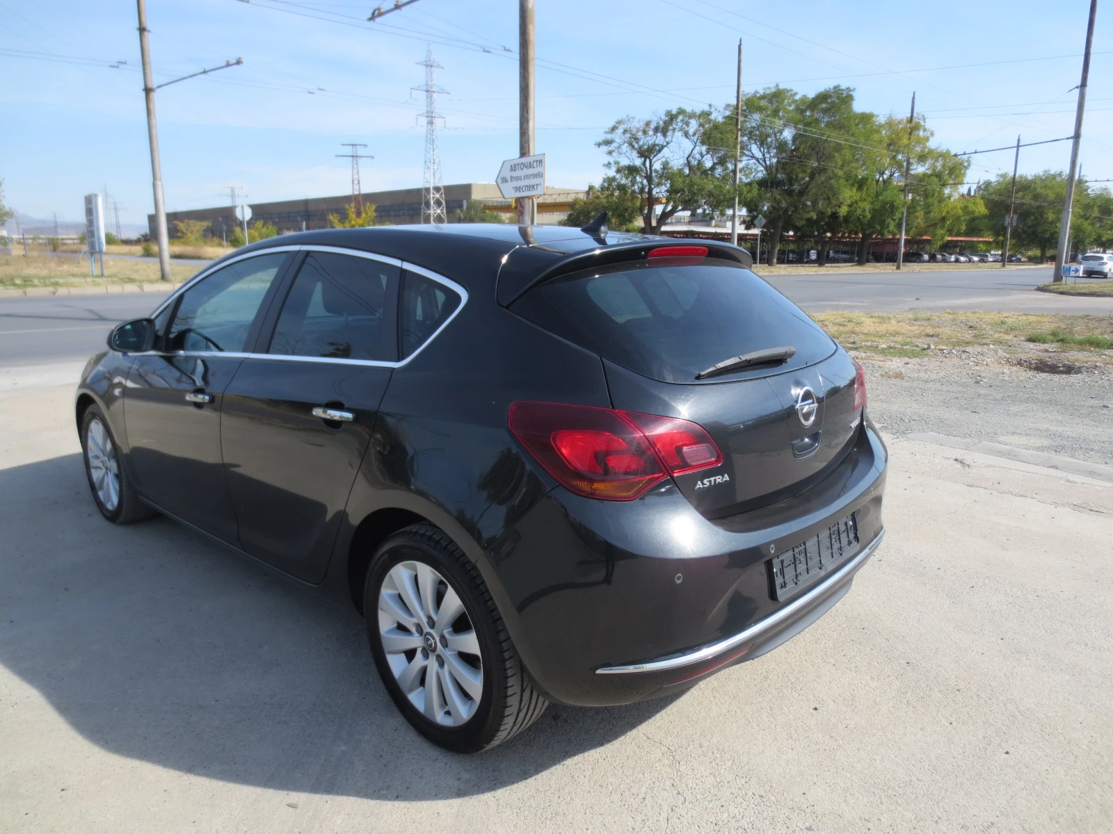 Opel Astra 1.7 CDTI , снимка 7 - Автомобили и джипове - 56431320