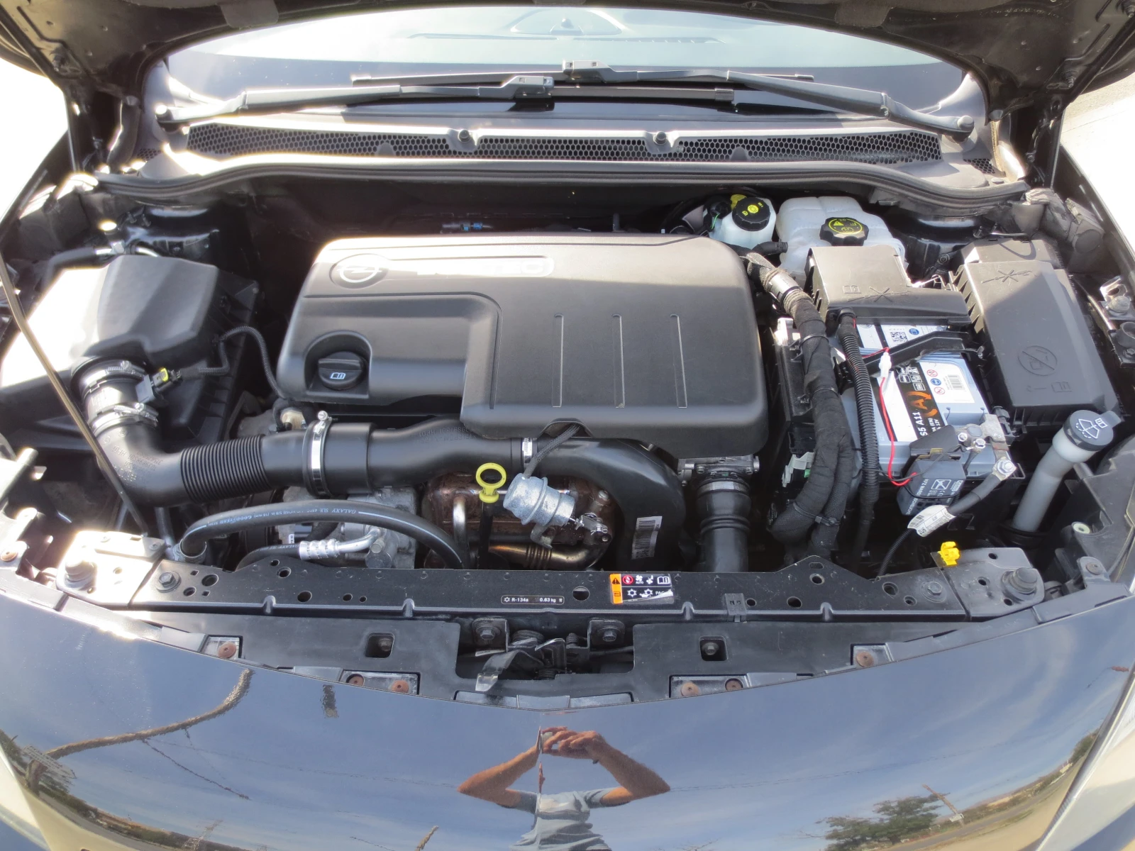 Opel Astra 1.7 CDTI , снимка 17 - Автомобили и джипове - 56431320