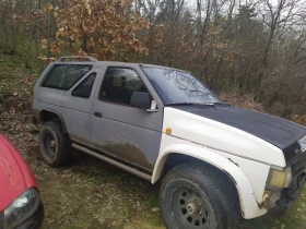 Nissan Terrano 1 - 2200 € / 4302.83 лв. - 37518040 2