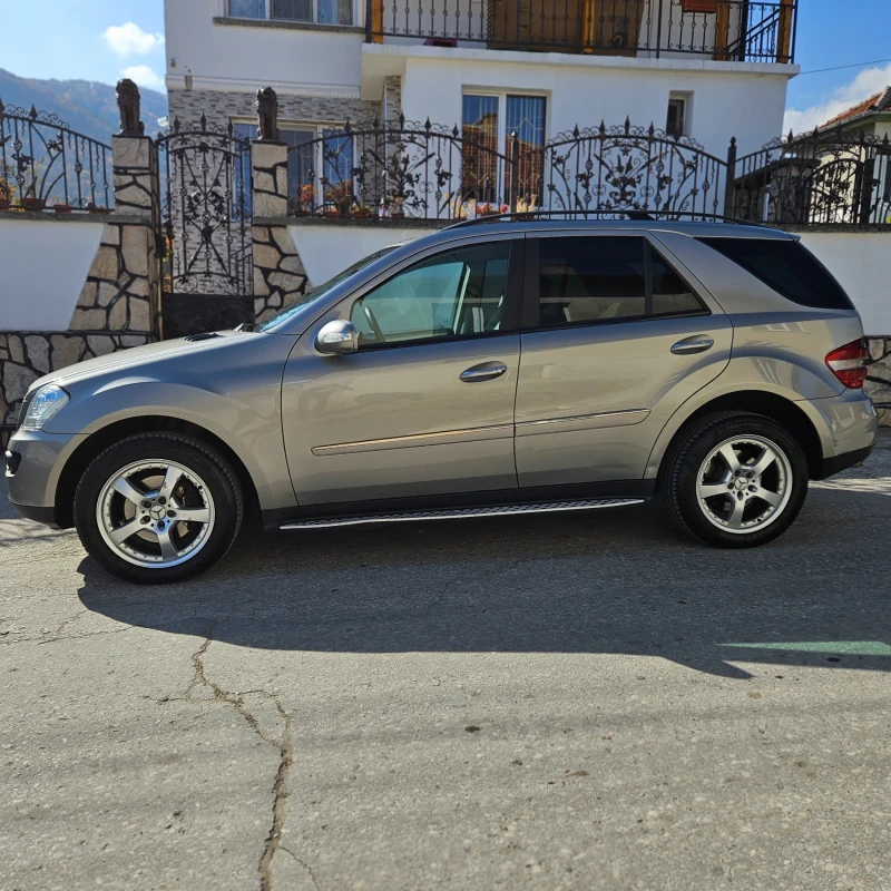 Mercedes-Benz ML 280, снимка 3 - Автомобили и джипове - 47801298