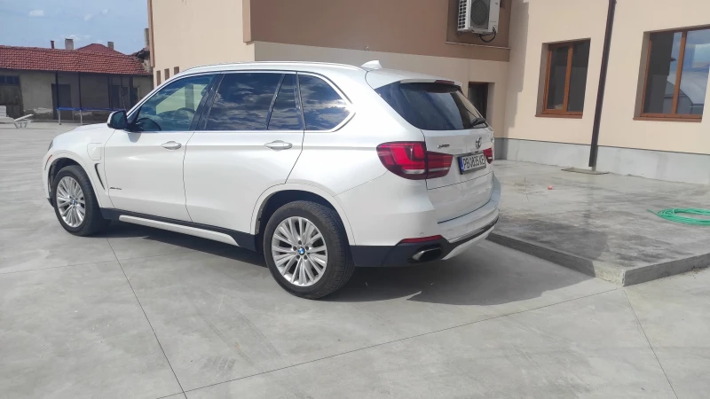 BMW X5 40e Radar/LED/Head-Up/360-Cam, снимка 9 - Автомобили и джипове - 53033873