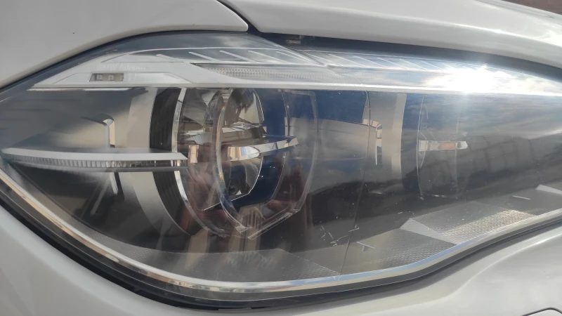 BMW X5 40e Radar/LED/Head-Up/360-Cam, снимка 11 - Автомобили и джипове - 53033873