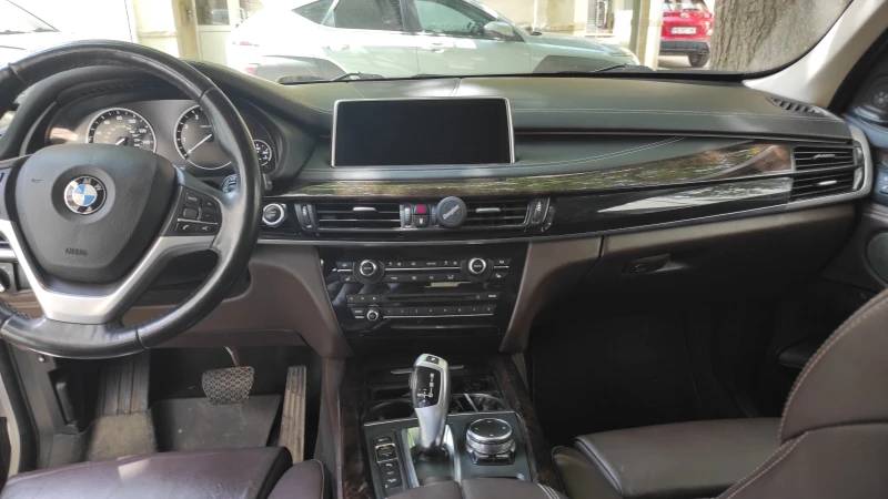 BMW X5 40e Radar/LED/Head-Up/360-Cam, снимка 14 - Автомобили и джипове - 53033873