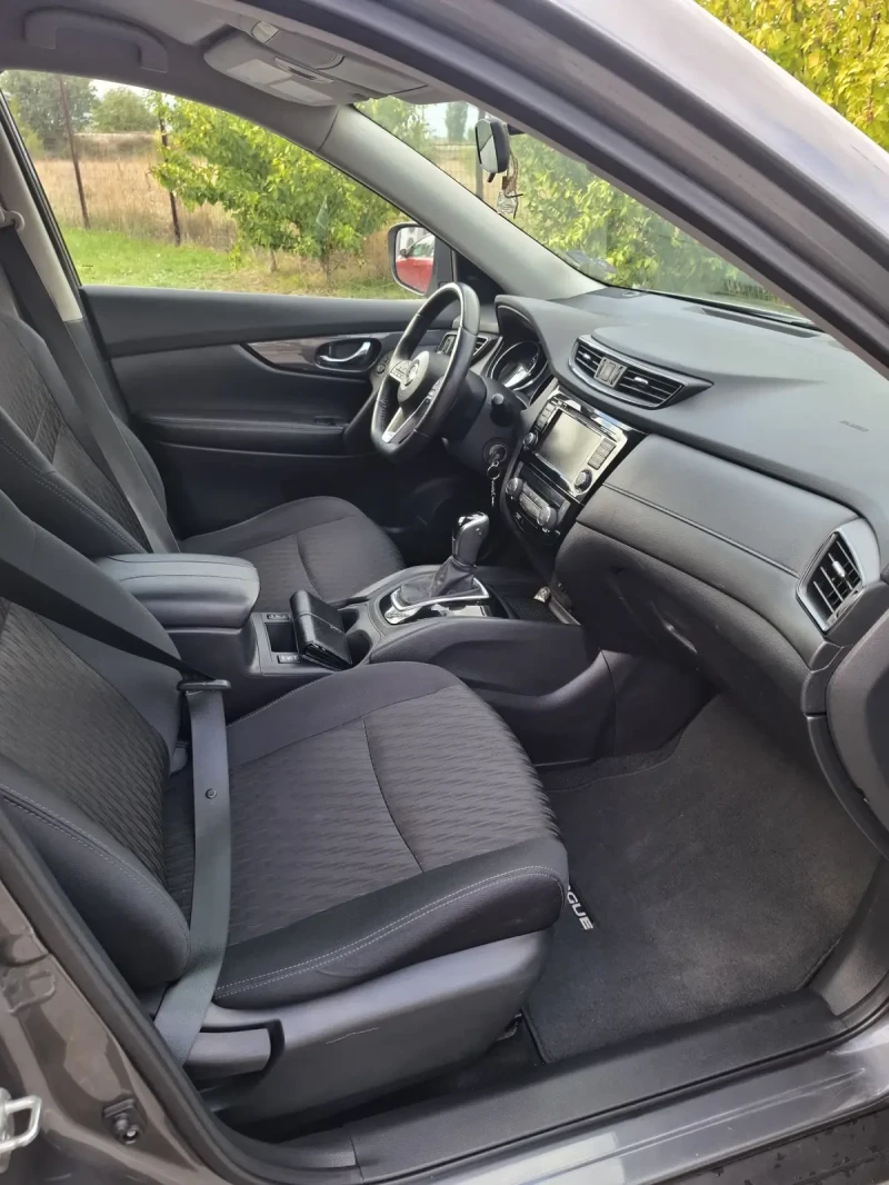 Nissan Rogue 2.5 4х4, снимка 11 - Автомобили и джипове - 52031838